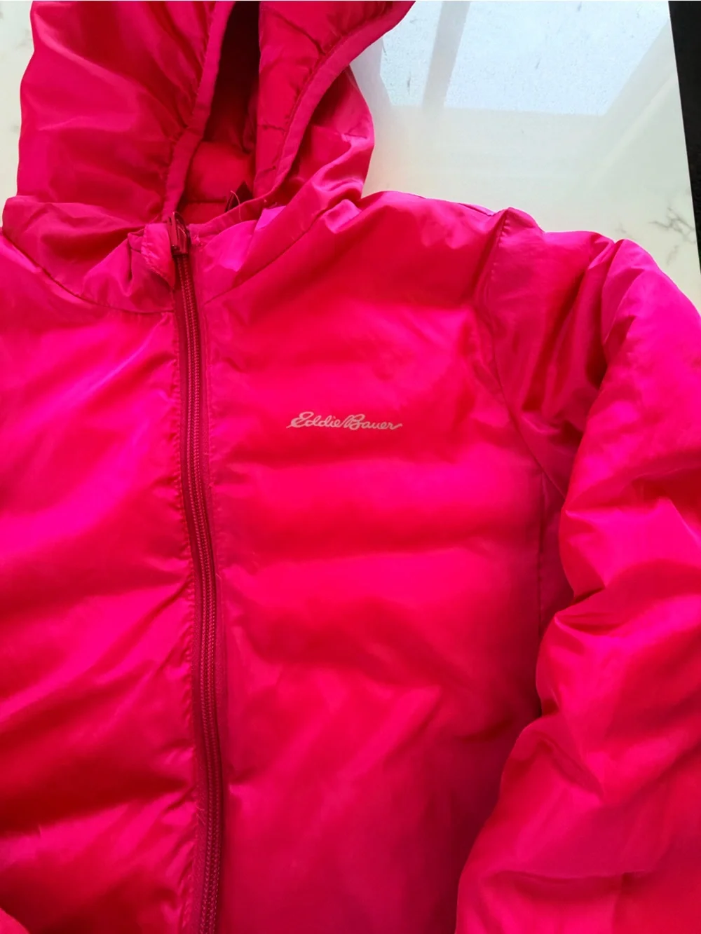 Eddie Bauer Girls Bright Pink Hooded Puffer Jacket Reversible